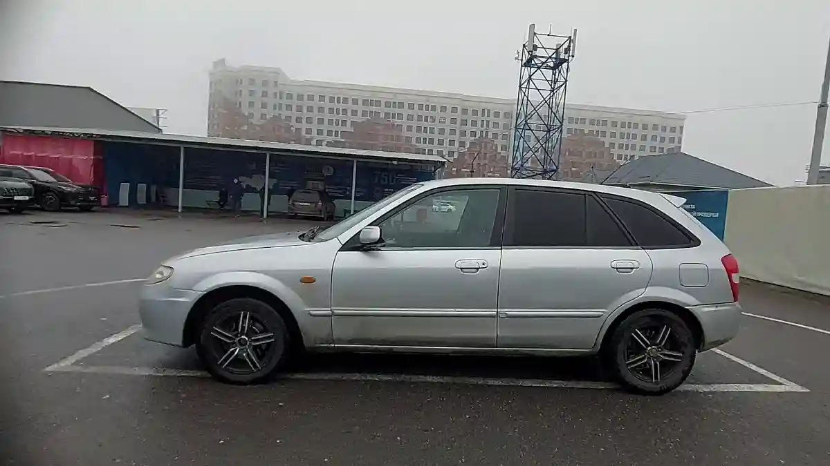 Mazda 323 2000 года за 2 000 000 тг. в Шымкент