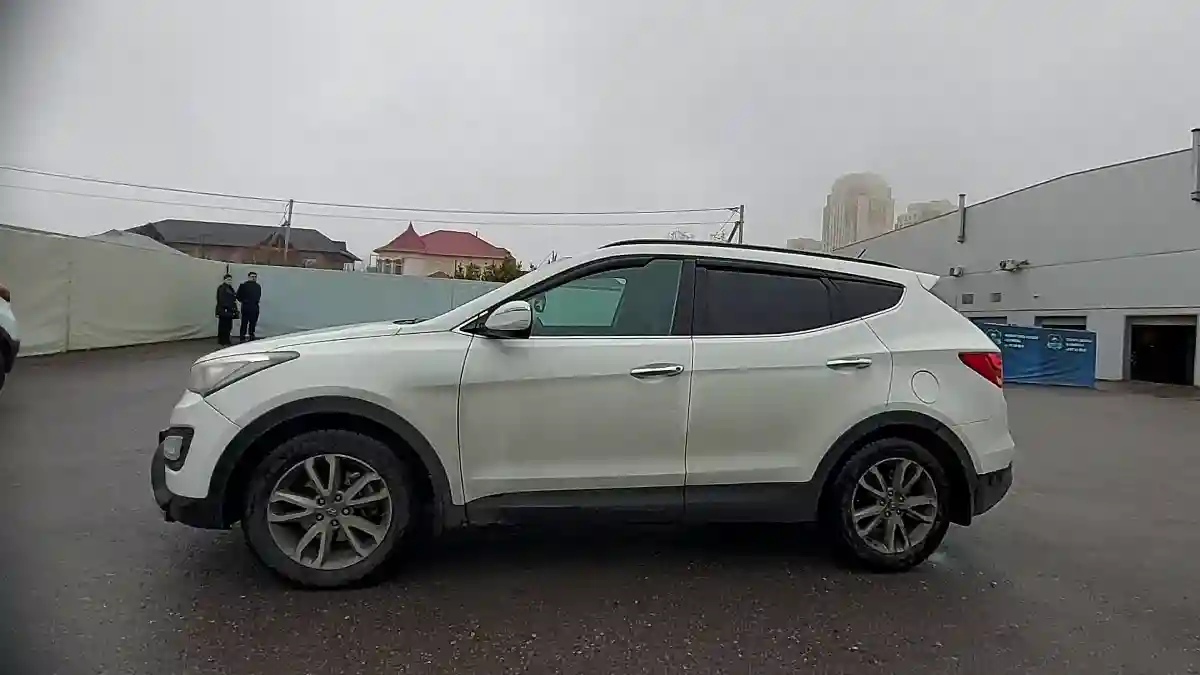 Hyundai Santa Fe 2013 года за 8 500 000 тг. в Шымкент