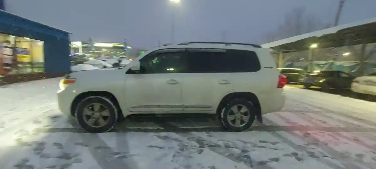 Toyota Land Cruiser 2012 года за 20 500 000 тг. в Алматы
