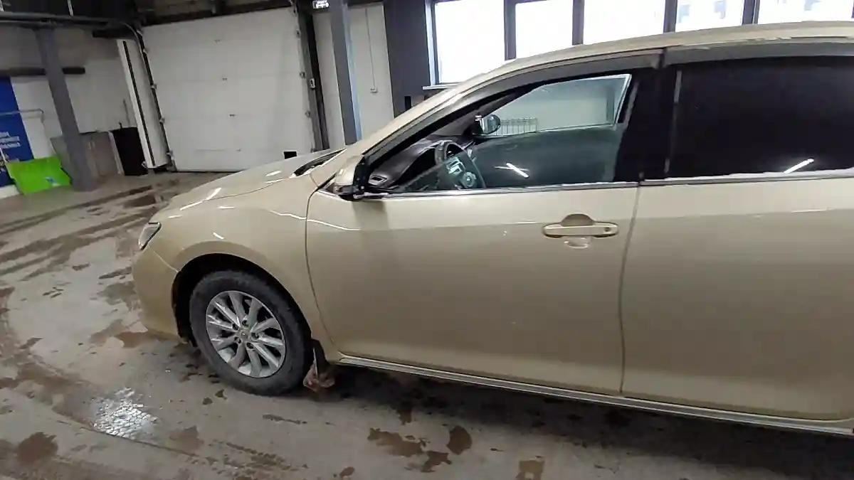 Toyota Camry 2011 года за 8 500 000 тг. в Астана