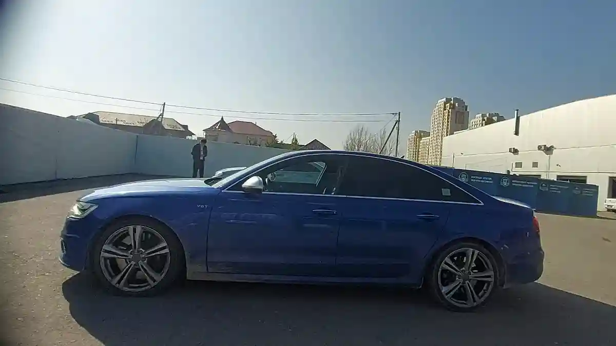 Audi S6 2014 года за 21 000 000 тг. в Шымкент