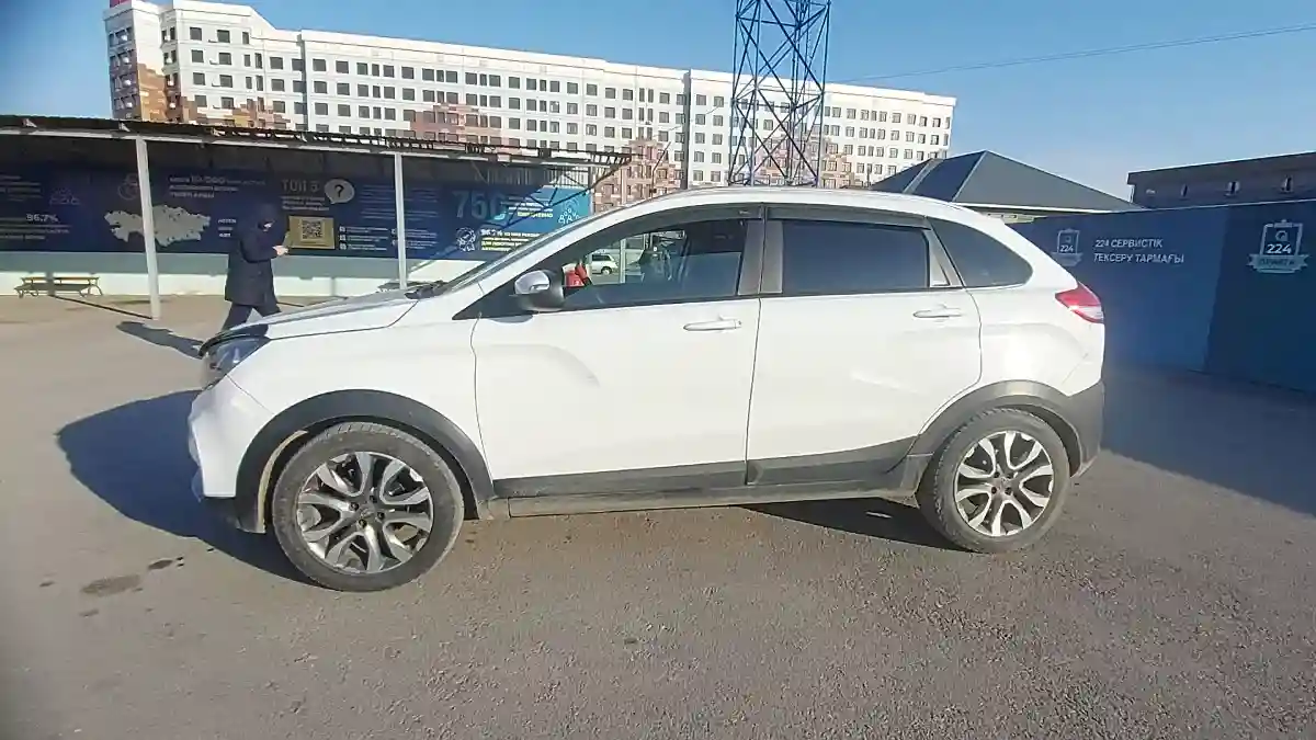 LADA (ВАЗ) XRAY Cross 2021 года за 6 000 000 тг. в Шымкент