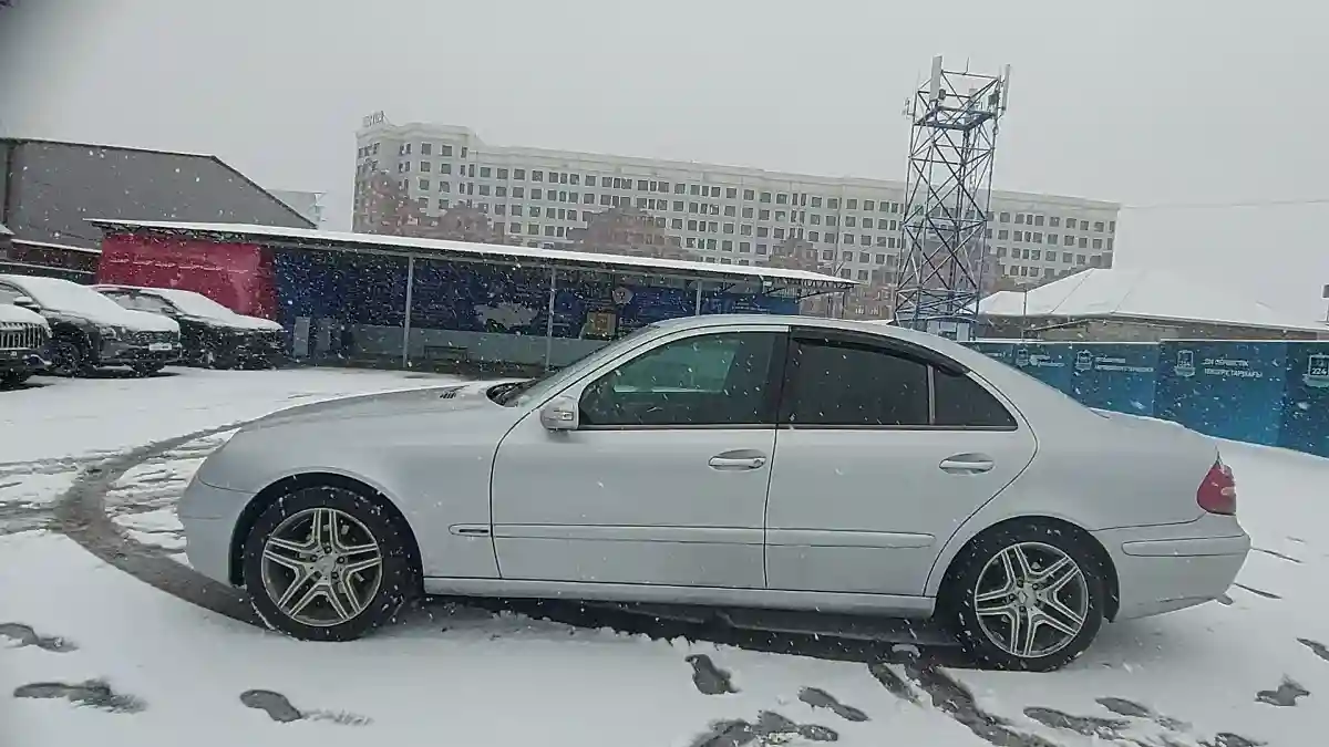 Mercedes-Benz E-Класс 2002 года за 4 000 000 тг. в Шымкент