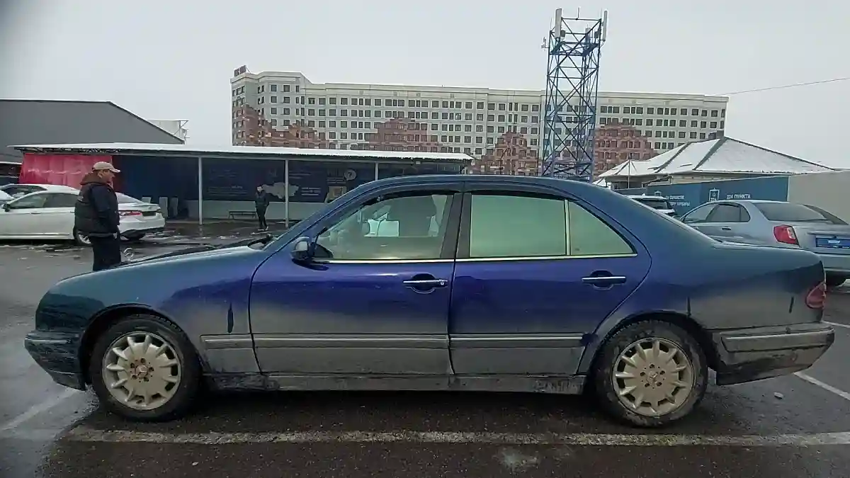 Mercedes-Benz E-Класс 2000 года за 3 200 000 тг. в Шымкент