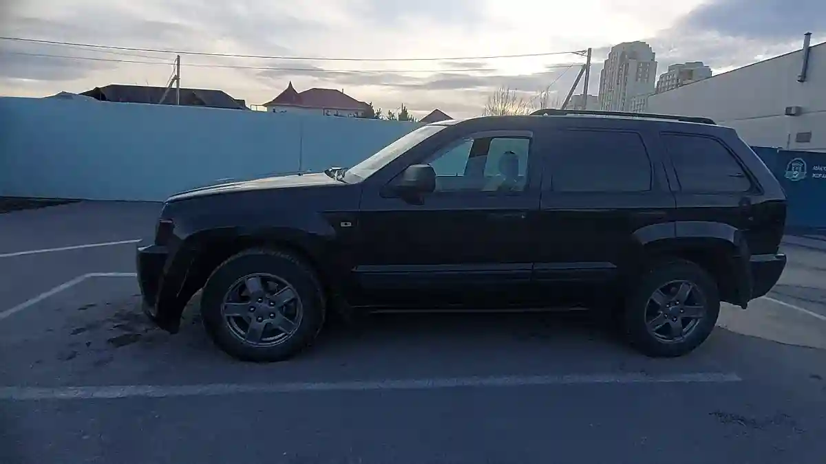 Jeep Grand Cherokee 2007 года за 4 600 000 тг. в Шымкент