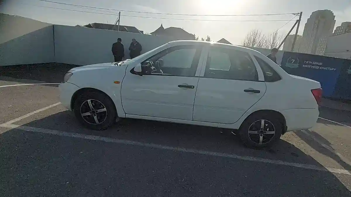 LADA (ВАЗ) Granta 2013 года за 1 500 000 тг. в Шымкент