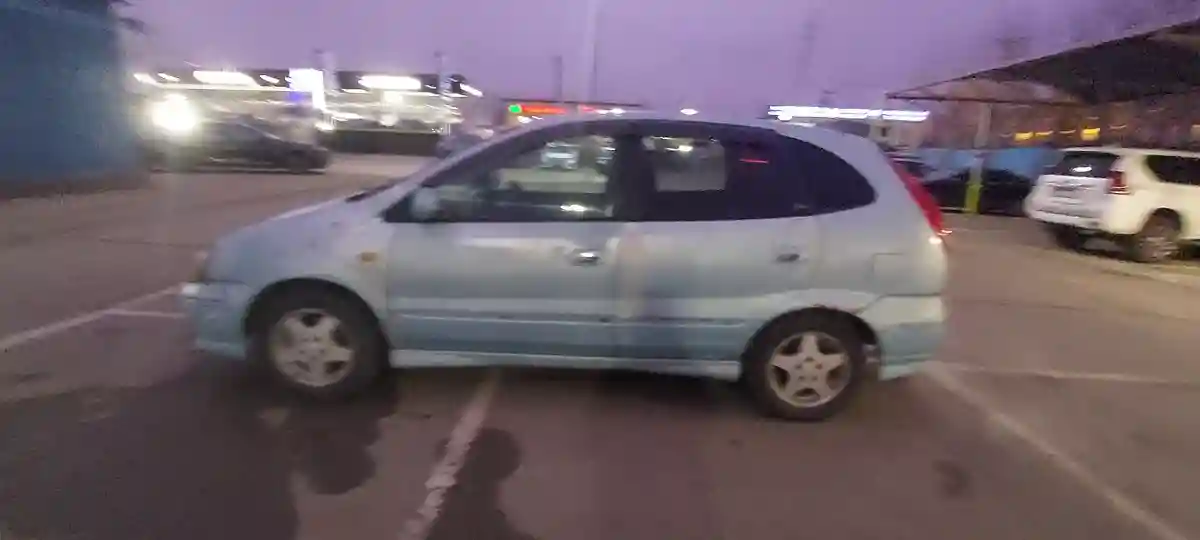 Nissan Tino 1999 года за 2 000 000 тг. в Алматы