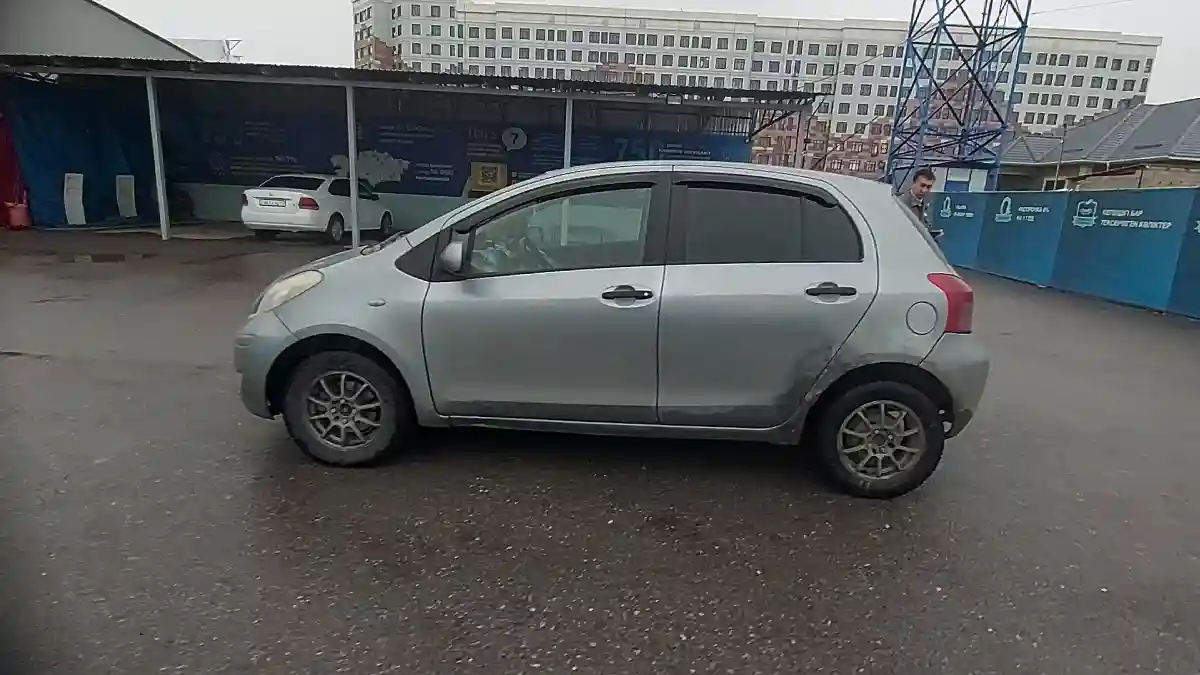 Toyota Yaris 2006 года за 3 000 000 тг. в Шымкент