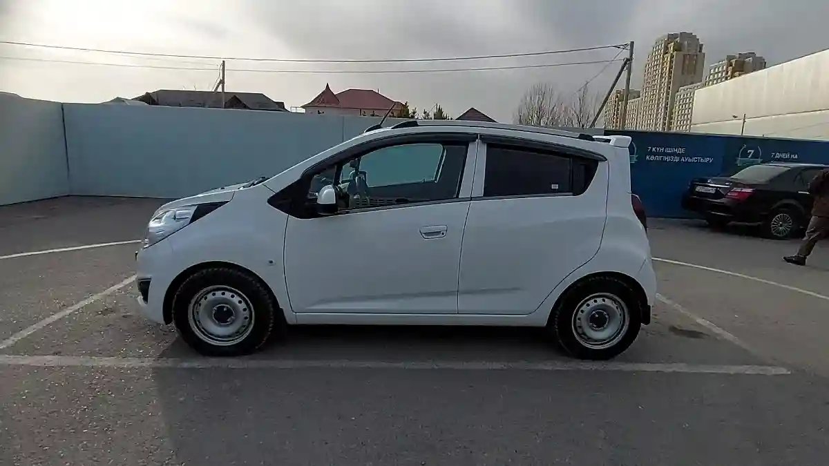Chevrolet Spark 2023 года за 5 500 000 тг. в Шымкент