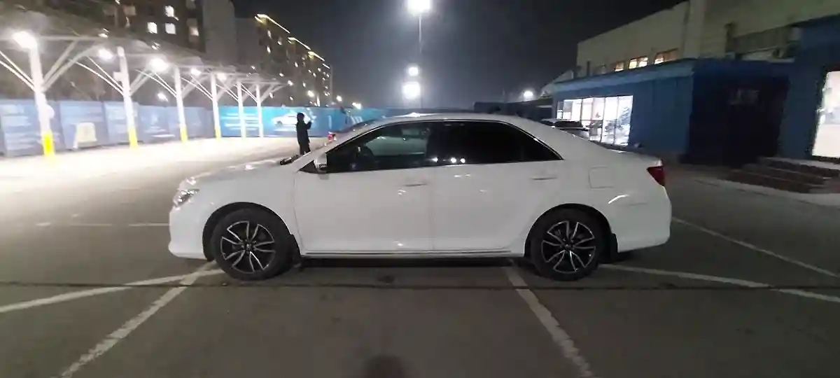 Toyota Camry 2012 года за 8 500 000 тг. в Алматы
