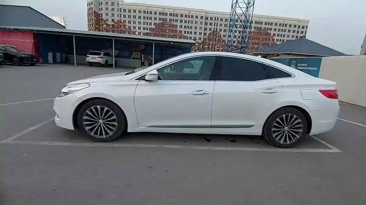 Hyundai Grandeur 2014 года за 9 000 000 тг. в Шымкент