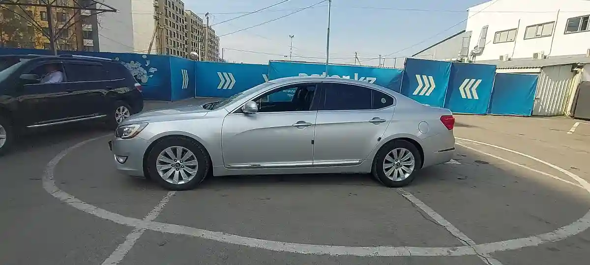 Kia K7 2011 года за 8 500 000 тг. в Алматы
