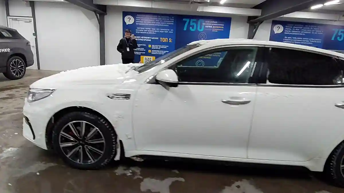 Kia Optima 2018 года за 10 800 000 тг. в Астана