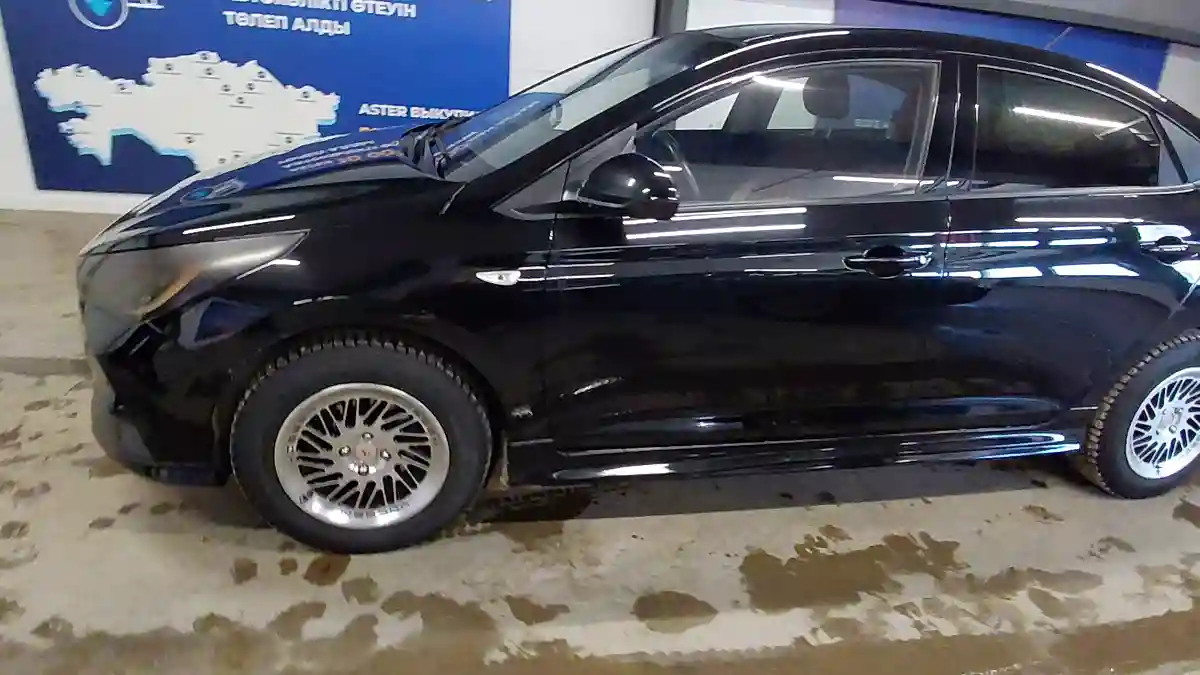 Hyundai Accent 2020 года за 8 000 000 тг. в Астана