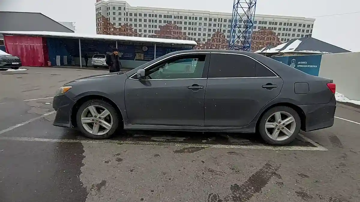 Toyota Camry 2012 года за 8 700 000 тг. в Шымкент
