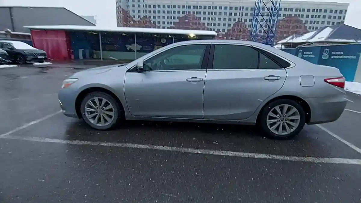 Toyota Camry 2015 года за 10 000 000 тг. в Шымкент