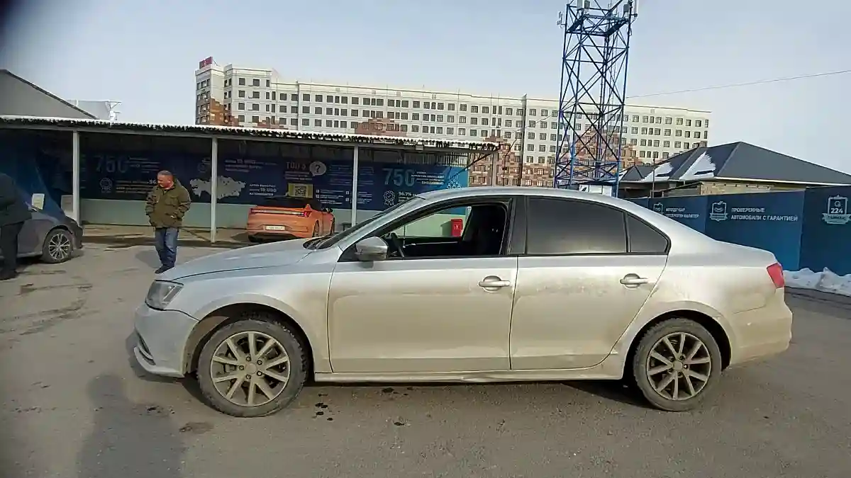 Volkswagen Jetta 2015 года за 4 000 000 тг. в Шымкент