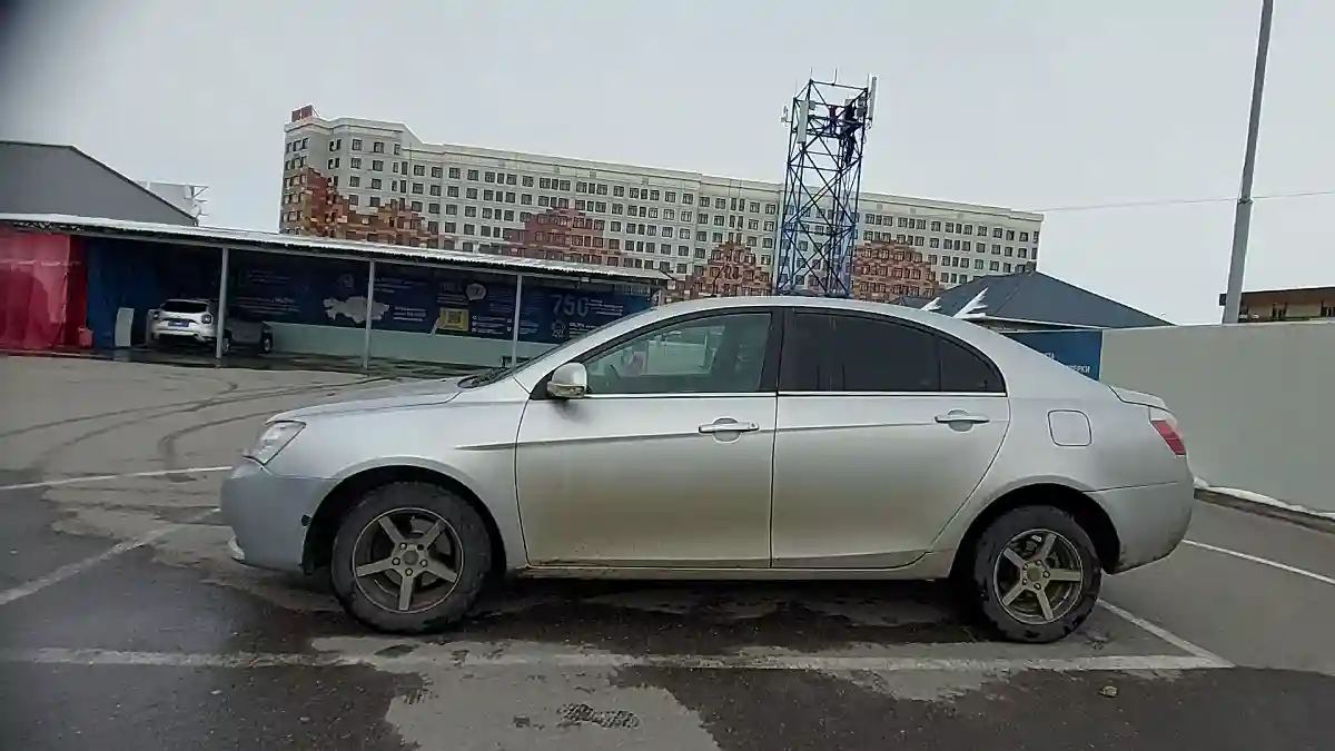 Geely Emgrand 2013 года за 2 000 000 тг. в Шымкент
