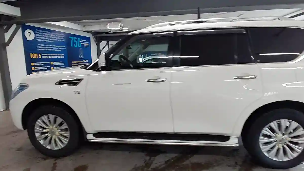 Nissan Patrol 2014 года за 14 000 000 тг. в Астана