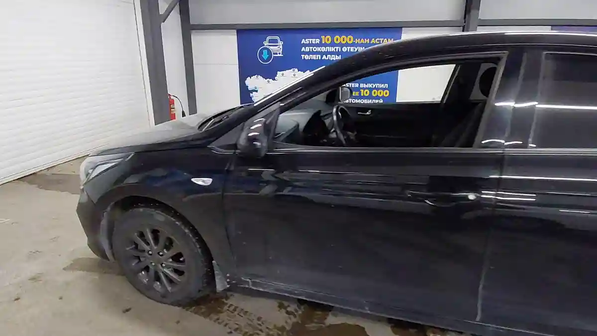 Hyundai Accent 2019 года за 7 000 000 тг. в Астана