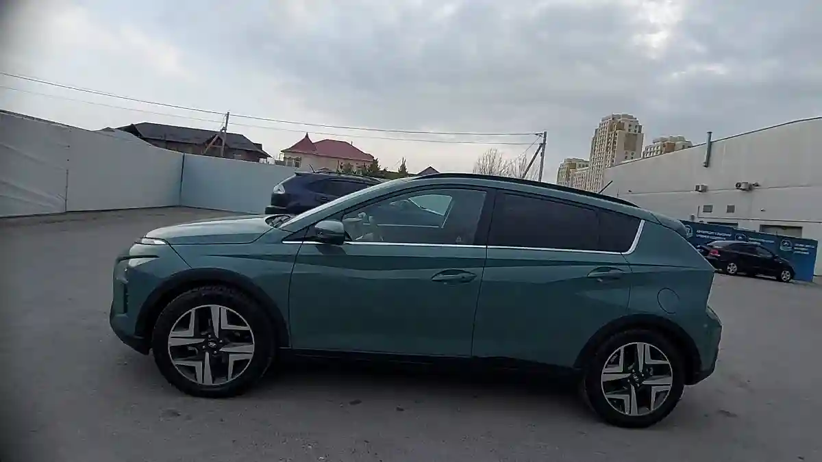 Hyundai Bayon 2023 года за 8 000 000 тг. в Шымкент