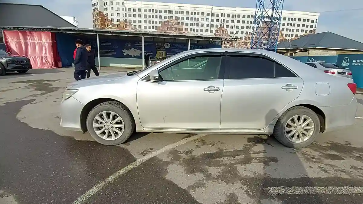 Toyota Camry 2012 года за 9 000 000 тг. в Шымкент