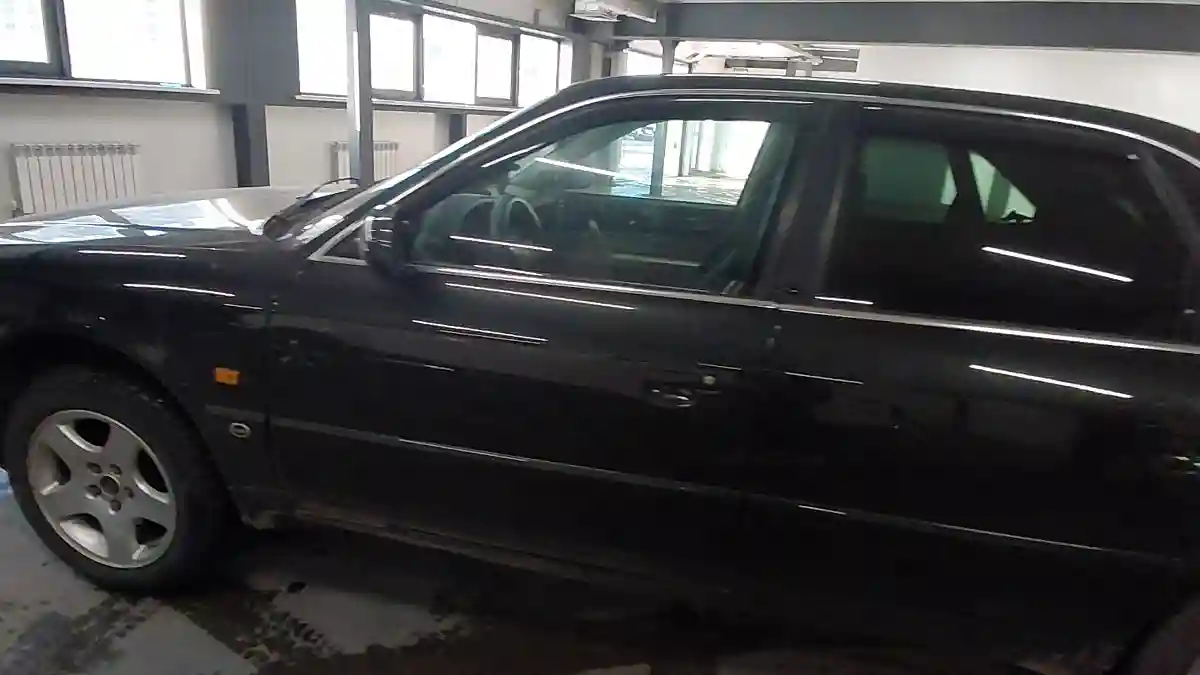 Audi A6 1994 года за 2 500 000 тг. в Астана