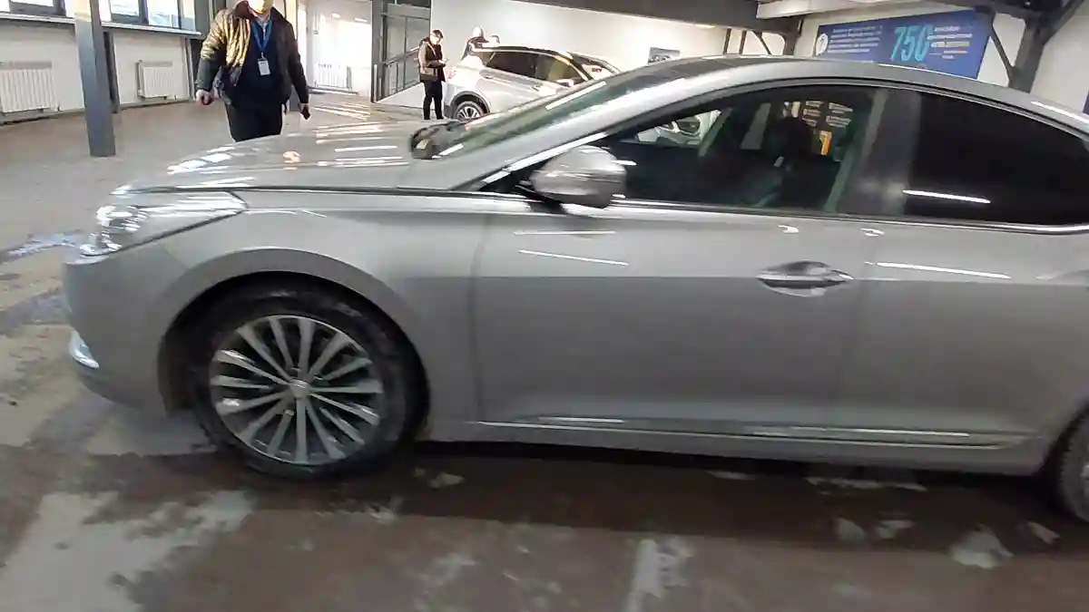 Hyundai Grandeur 2014 года за 9 400 000 тг. в Астана