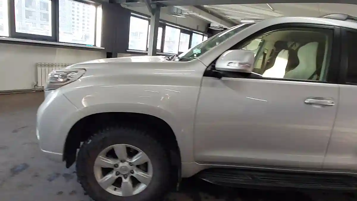 Toyota Land Cruiser Prado 2014 года за 15 000 000 тг. в Астана
