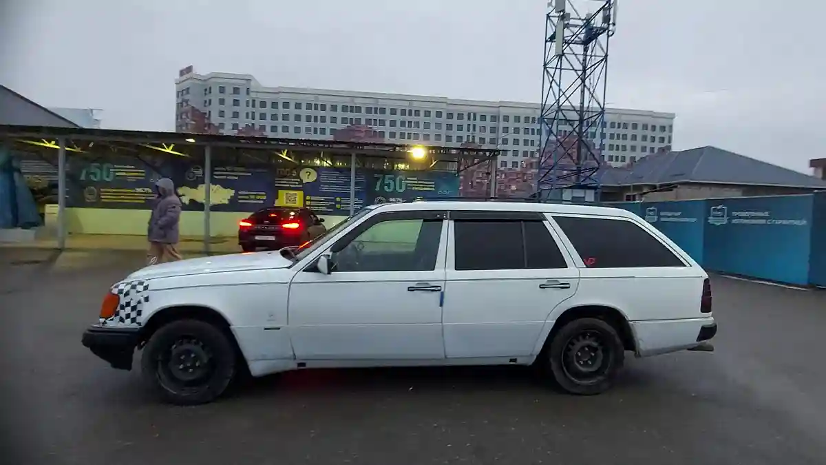 Mercedes-Benz W124 1988 года за 1 200 000 тг. в Шымкент