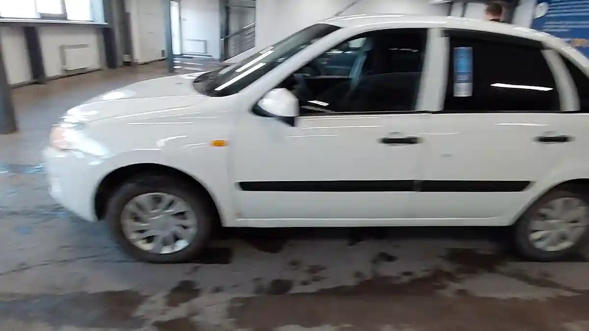 LADA (ВАЗ) Granta 2013 года за 3 100 000 тг. в Астана