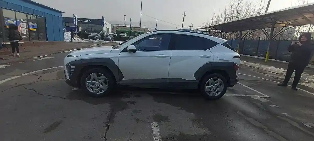 Hyundai Kona 2023 года за 12 000 000 тг. в Алматы