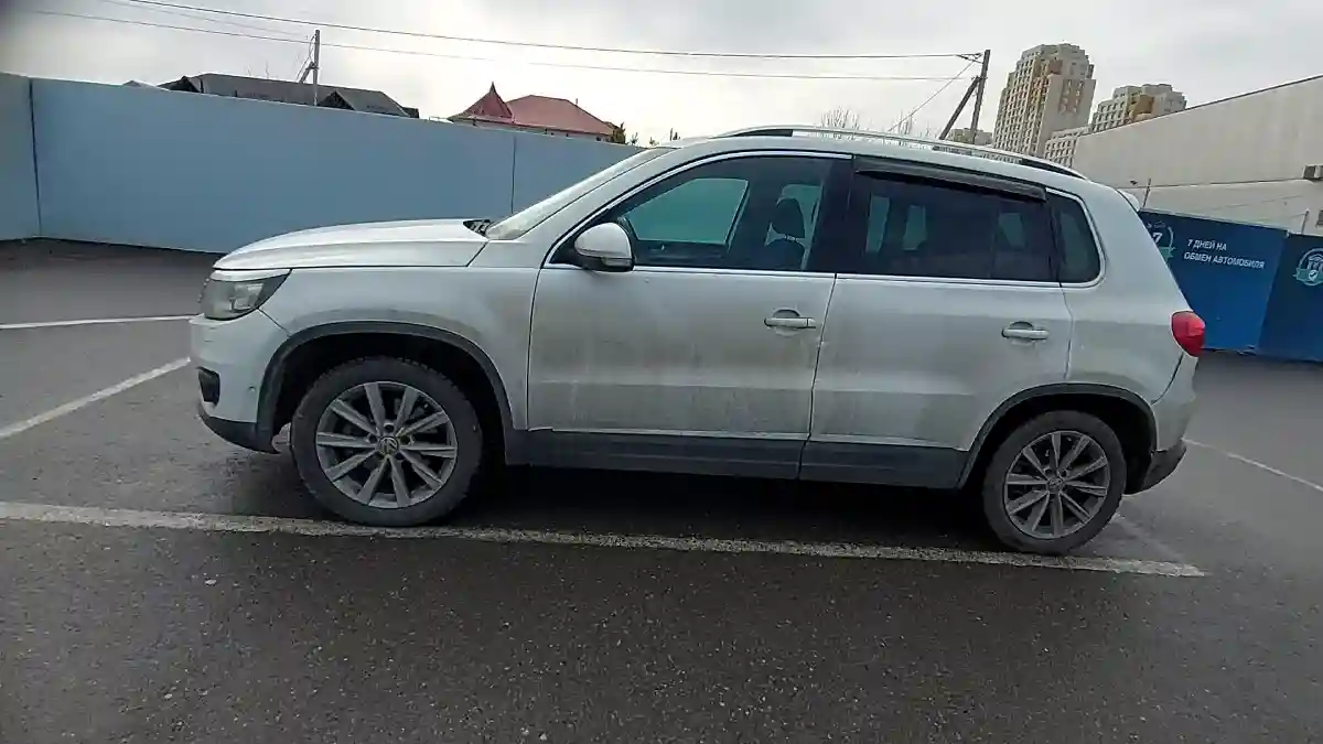Volkswagen Tiguan 2012 года за 7 000 000 тг. в Шымкент