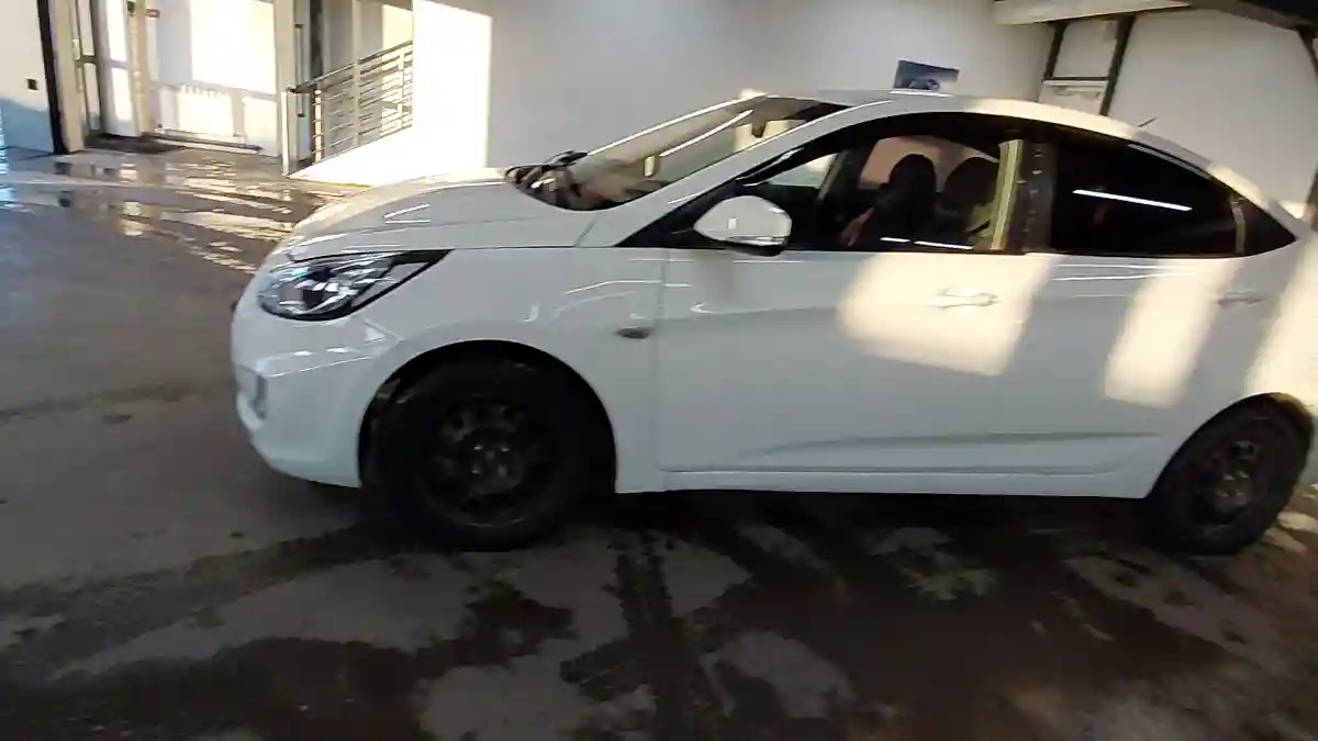 Hyundai Accent 2013 года за 3 650 000 тг. в Астана