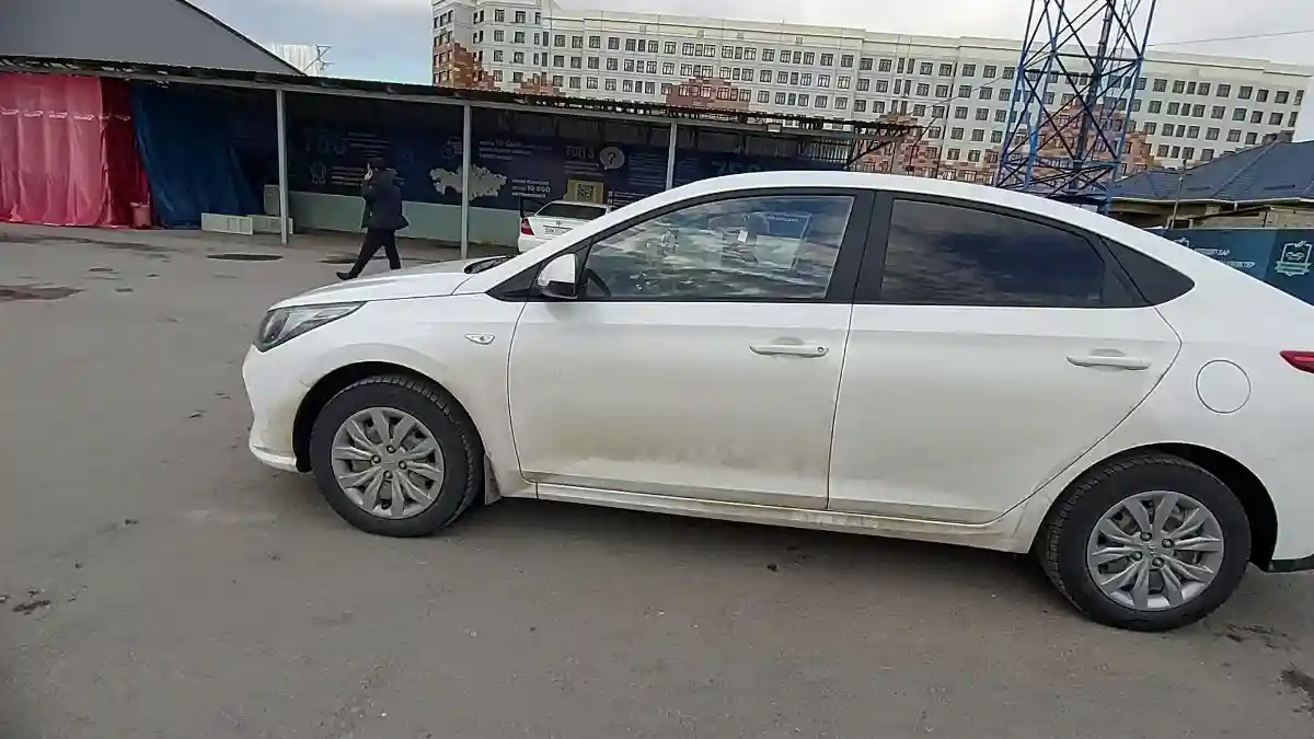 Hyundai Accent 2021 года за 8 000 000 тг. в Шымкент