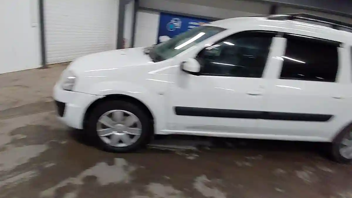 LADA (ВАЗ) Largus 2014 года за 3 500 000 тг. в Астана