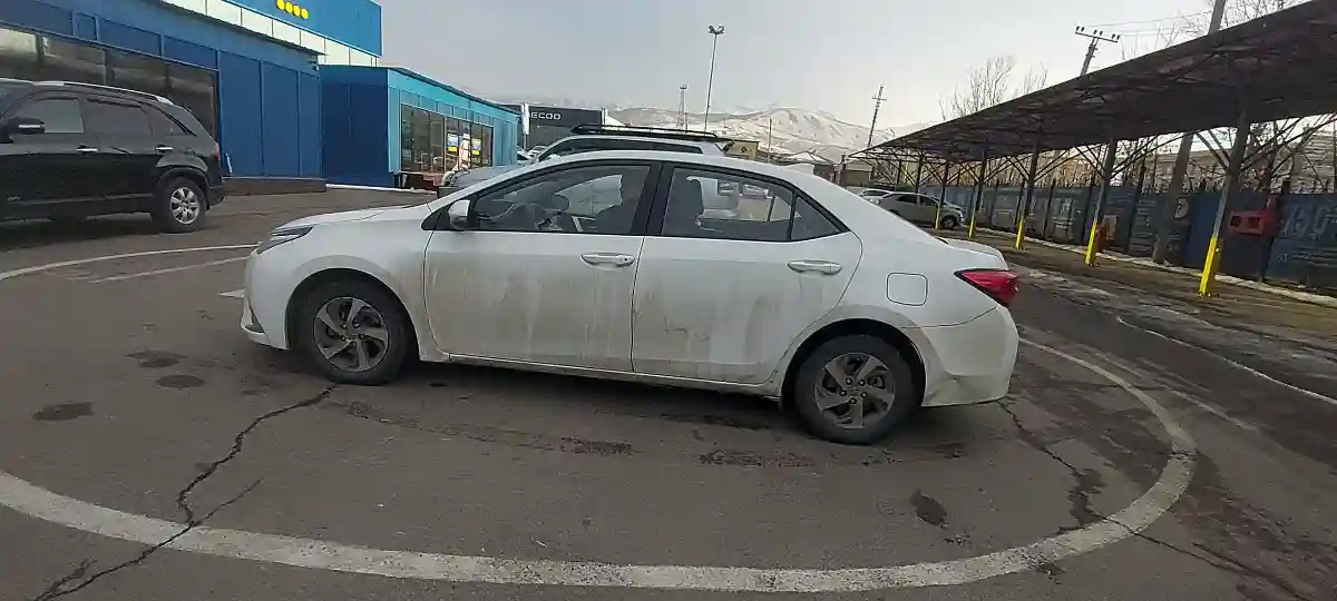 Toyota Levin 2018 года за 5 490 000 тг. в Алматы