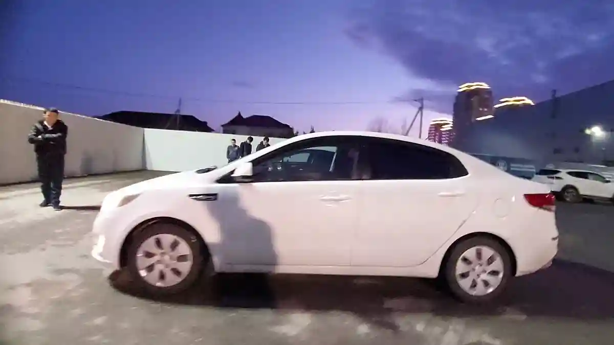 Kia Rio 2015 года за 4 500 000 тг. в Шымкент