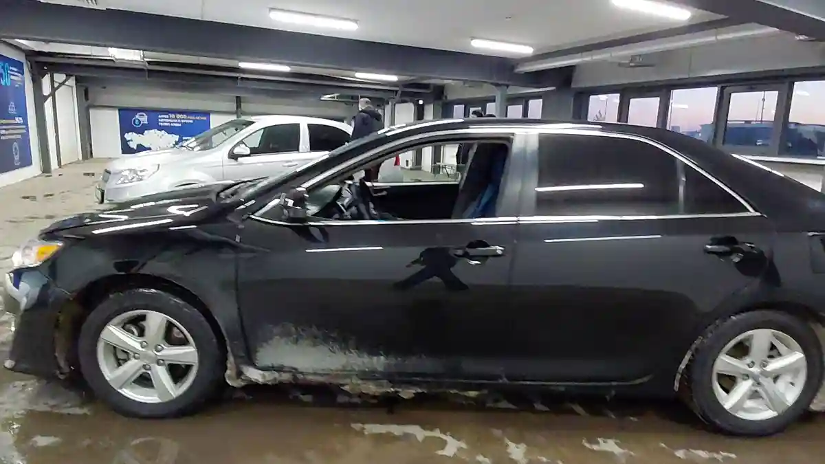 Toyota Camry 2012 года за 7 500 000 тг. в Астана