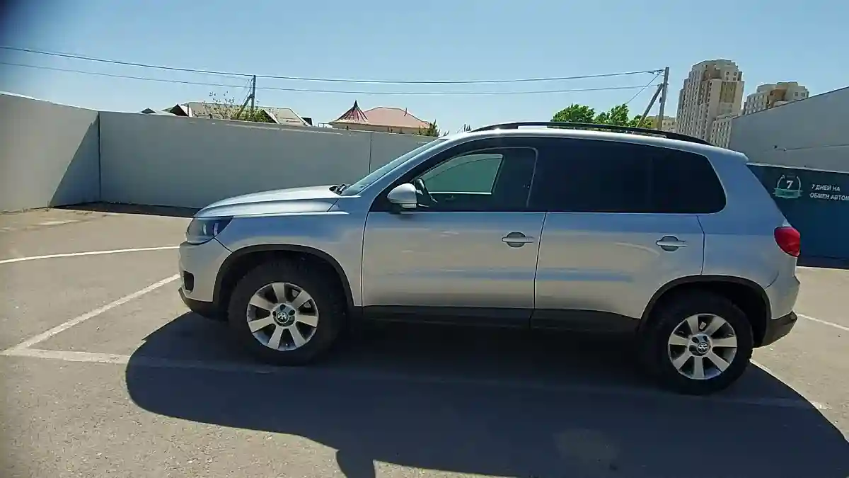 Volkswagen Tiguan 2014 года за 9 500 000 тг. в Шымкент
