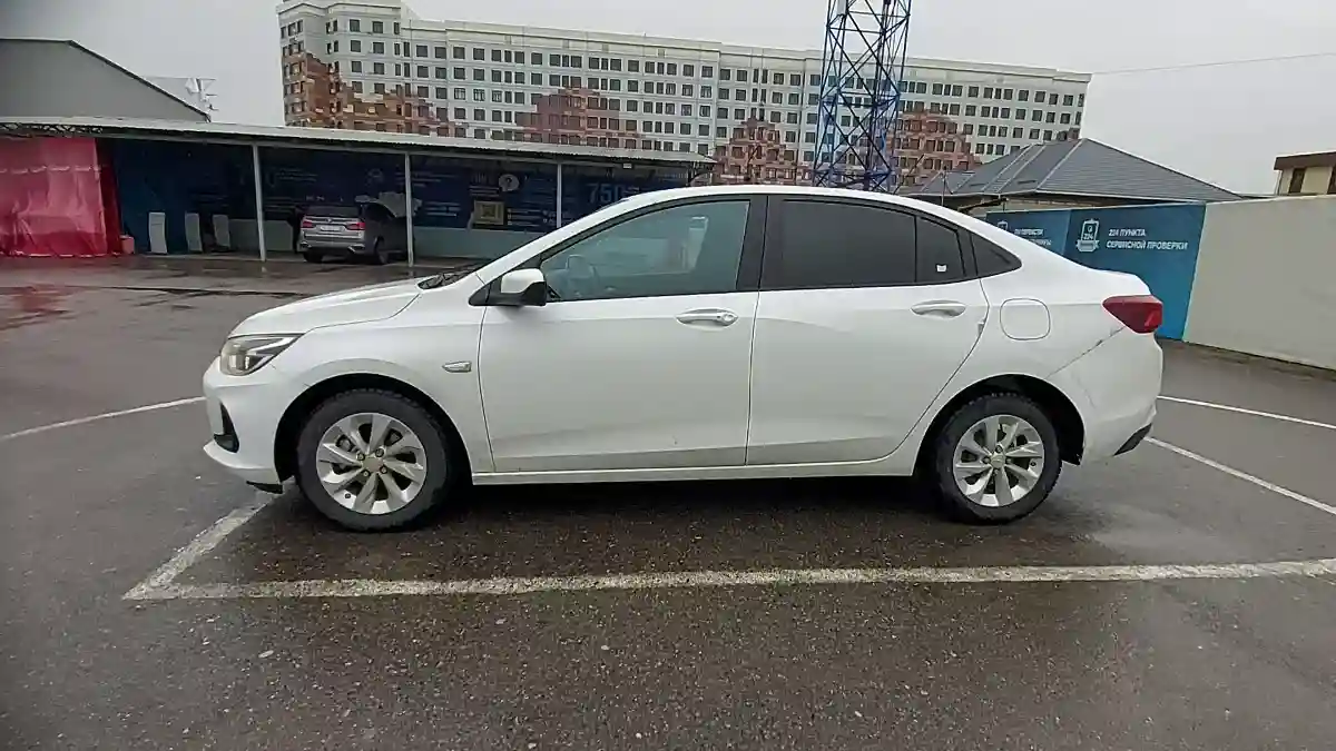Chevrolet Onix 2023 года за 6 000 000 тг. в Шымкент
