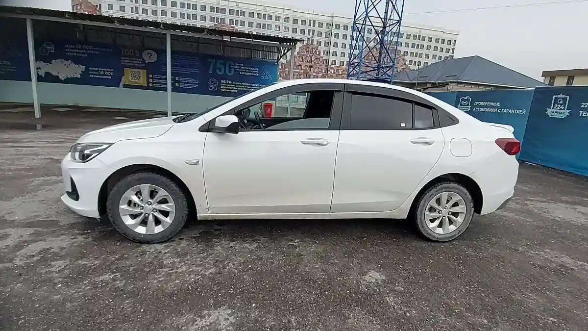 Chevrolet Onix 2023 года за 6 000 000 тг. в Шымкент