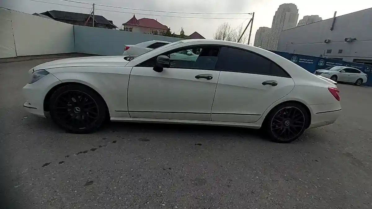Mercedes-Benz CLS 2012 года за 12 000 000 тг. в Шымкент