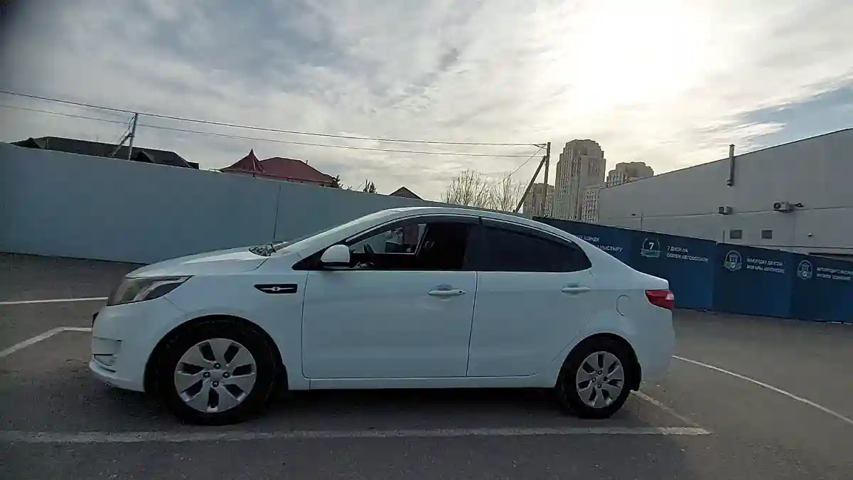 Kia Rio 2015 года за 5 700 000 тг. в Шымкент