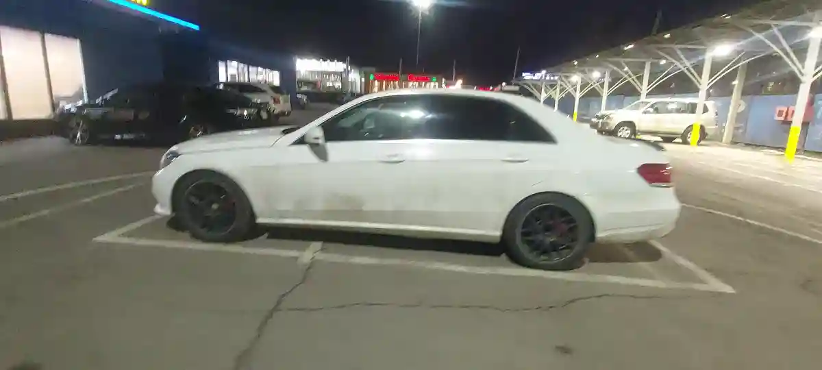 Mercedes-Benz E-Класс 2014 года за 10 000 000 тг. в Алматы