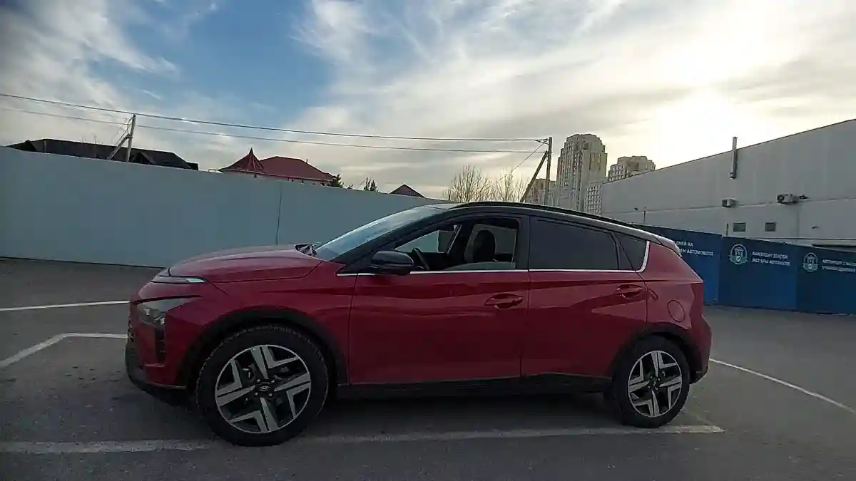 Hyundai Bayon 2023 года за 10 000 000 тг. в Шымкент