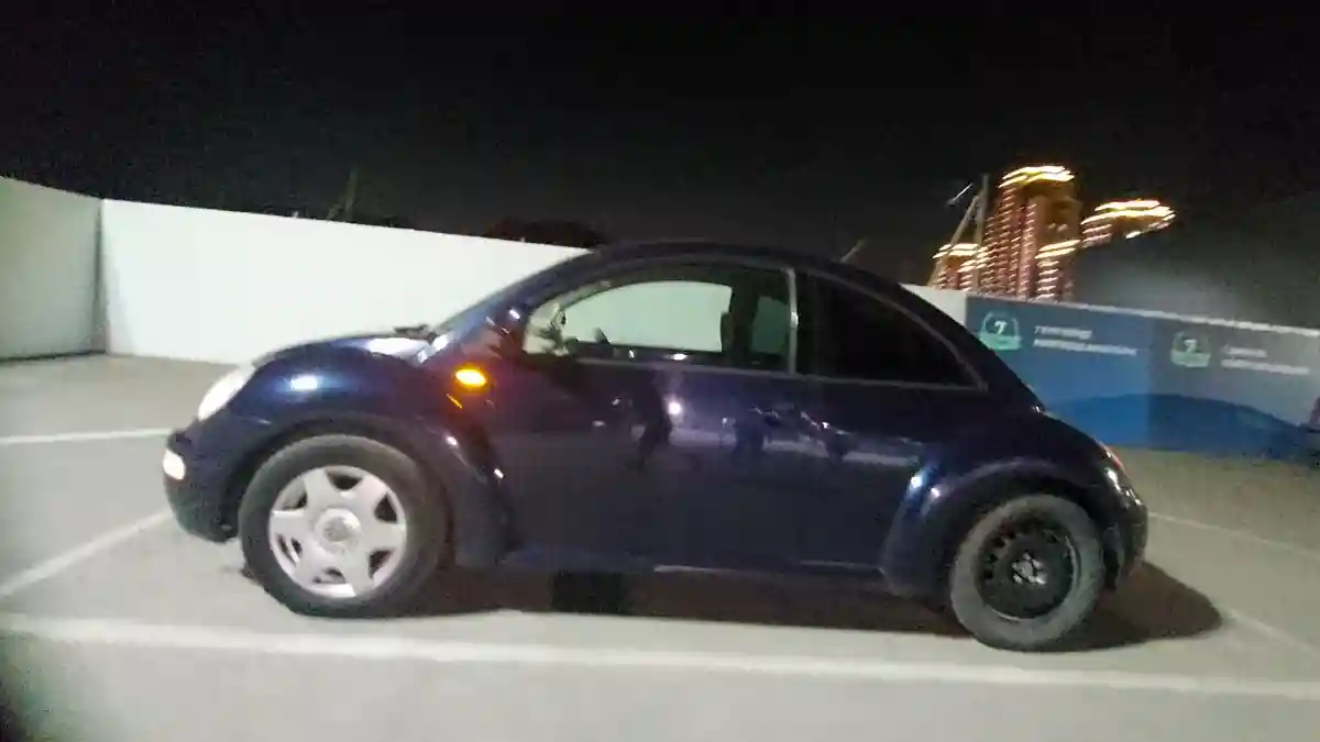 Volkswagen Beetle 2000 года за 1 300 000 тг. в Шымкент