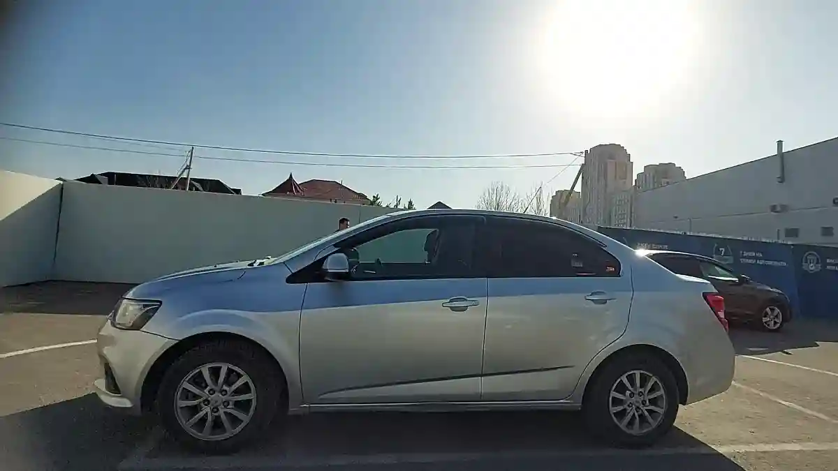 Chevrolet Aveo 2018 года за 4 200 000 тг. в Шымкент