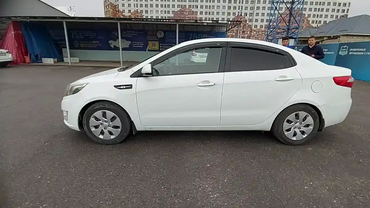 Kia Rio 2013 года за 3 800 000 тг. в Шымкент