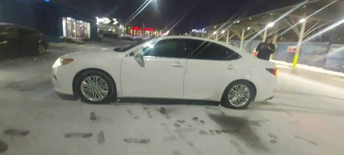 Lexus ES 2016 года за 16 700 000 тг. в Алматы